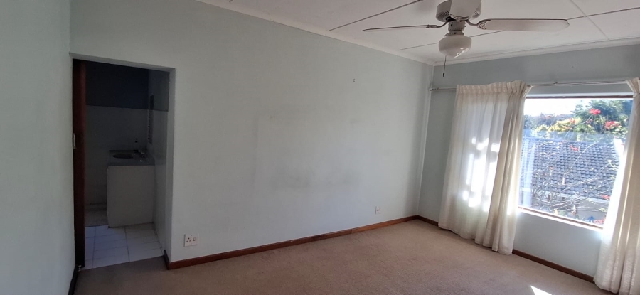4 Bedroom Property for Sale in Gonubie North Eastern Cape